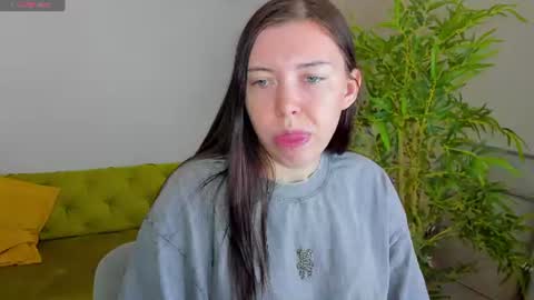 Snapshot of sandra_rosss chatting on 06.21.26 Sandra online show from 06.21.26