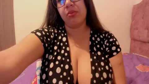 Snapshot of sandraclarkx69 chatting on 07.03.26 sandraclarkx69 online show from 07.03.26