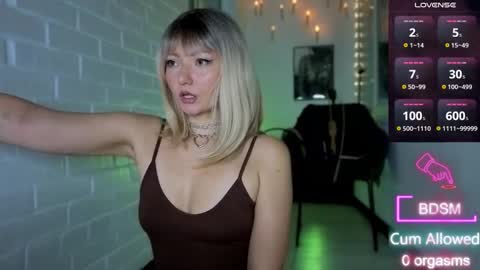 Snapshot of sandralawrence chatting on 10.08.25 Schedule uploadedTake a look on NEW showAnd 2 Secret shows this month See youhope often online show from 10.08.25