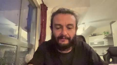 Sandro Andersom online show from 12.30.24