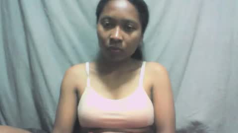 sandy735579 online show from 10.12.25