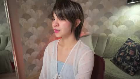 Snapshot of sandzu_ chatting on 01.06.26 Viola online show from 01.06.26