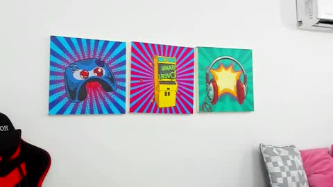 Snapshot of santana_maximo chatting on 03.11.26 Maximo Santana online show from 03.11.26