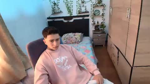 Snapshot of santi_ss chatting on 07.08.26 santi_ss online show from 07.08.26