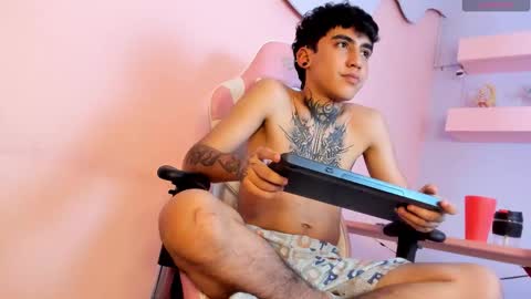 SantiAbader online show from 10.26.25