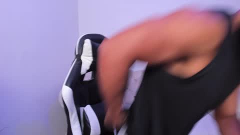 santiago_huntt online show from 02.13.26