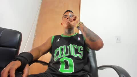 Santiago online show from 01.06.25