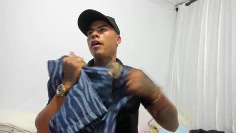 Santiago online show from 11.01.25