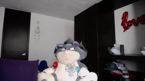 Santii online show from 01.20.25