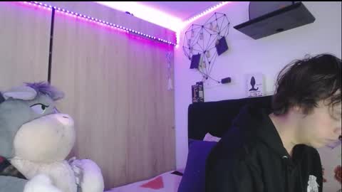 Santii online show from 03.20.26