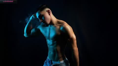 Santiago Seans online show from 04.06.26