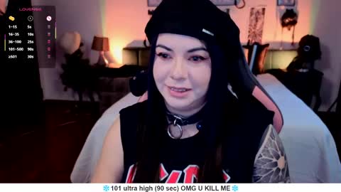 Snapshot of santos_liah chatting on 05.08.26 Liah Santos online show from 05.08.26