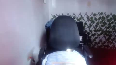 Snapshot of santos_tania1 chatting on 07.24.26 tania online show from 07.24.26