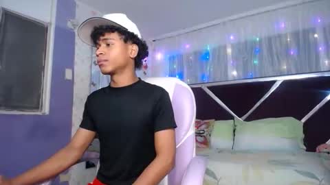 santy online show from 04.15.26