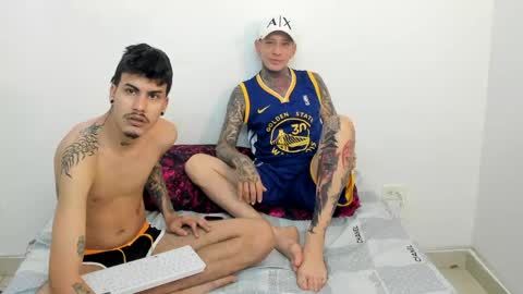 santy_of1 online show from 04.25.26