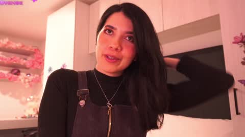 Snapshot of saory10 chatting on 12.25.24 S A O R Y 3 online show from 12.25.24