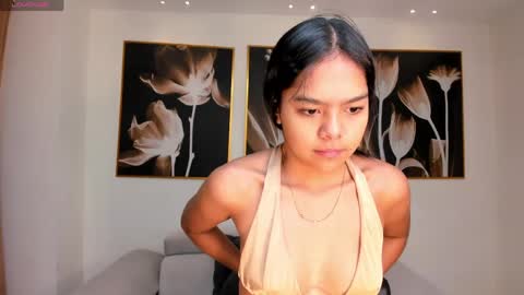 Saphira James online show from 06.06.26