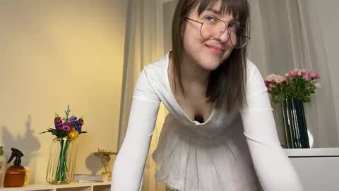 Anny online show from 11.26.25