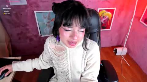 Snapshot of saphyralux chatting on 03.10.26 saphyralux online show from 03.10.26