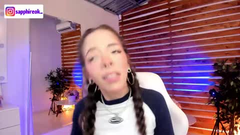 Valerin online show from 04.21.26