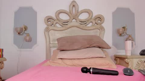 Sara online show from 10.27.25