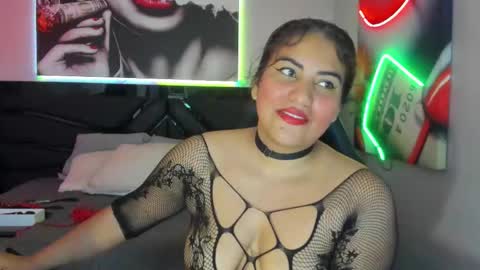 Snapshot of sara_bdsm chatting on 03.20.26 sara_bdsm online show from 03.20.26