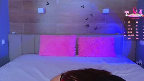 Sara online show from 04.30.26
