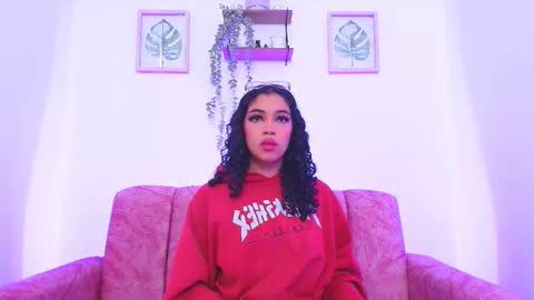 Snapshot of sara_jhonsonn chatting on 12.15.24 Sara Jhonson online show from 12.15.24