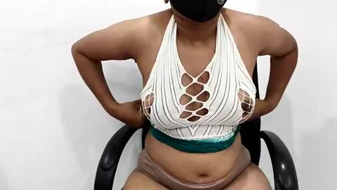 Snapshot of sara_kajal000 chatting on 06.09.26 sara kajal online show from 06.09.26