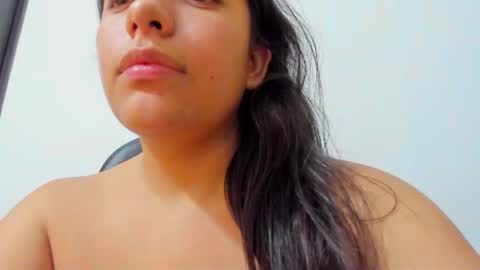 Snapshot of sara_len chatting on 07.16.26 sara_len online show from 07.16.26