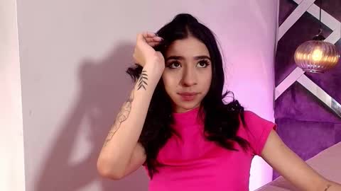 sara_lopee1 online show from 10.14.25
