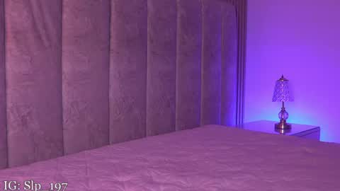sara_lopee1 online show from 04.28.26