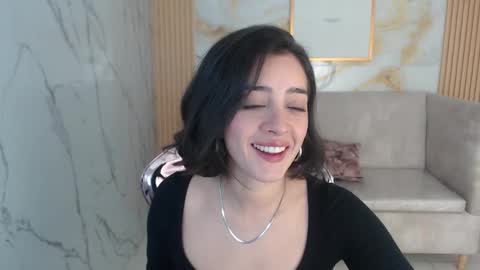 Snapshot of sara_lopez_s chatting on 10.07.25 Sara online show from 10.07.25