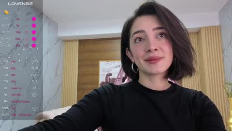 Sara  online show from 04.18.26