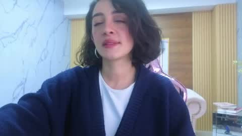 Sara  online show from 05.10.26