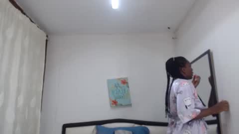 S A R A online show from 04.20.26
