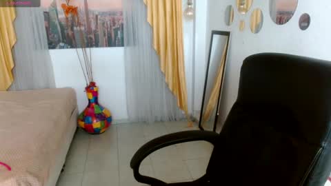 Sara online show from 02.22.25