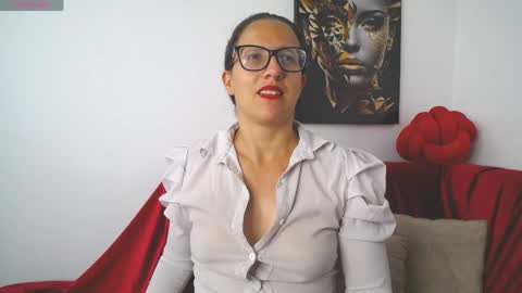 Sara   online show from 06.06.26