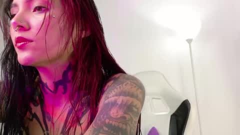Sara online show from 04.23.26