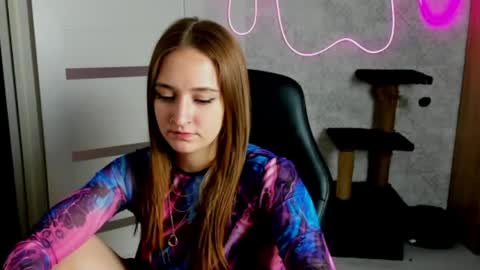 Sara online show from 04.23.26