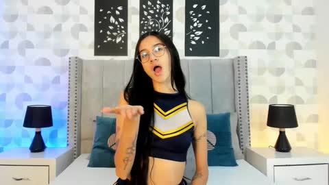 SARA SANTACRUZ online show from 02.14.26