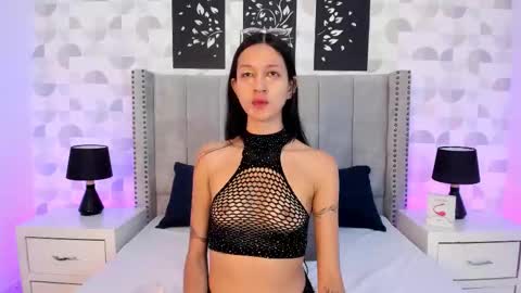 SARA SANTACRUZ online show from 03.11.26