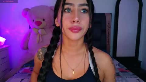 sara_stone03 online show from 03.15.26