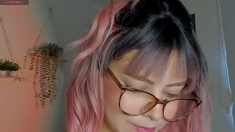 sara_sweett9 online show from 06.14.26