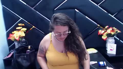 Snapshot of sara_thonson_ chatting on 02.11.25 sara_thonson_ online show from 02.11.25