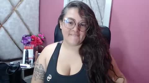 sara_thonson_ online show from 02.09.26