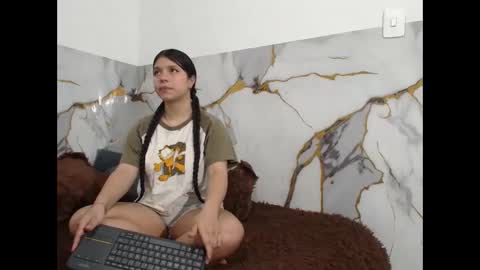 sara and thomas online show from 11.06.25