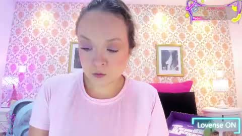 SaraAvila  online show from 06.12.26