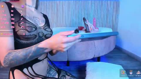 Sara Cooper online show from 03.06.26