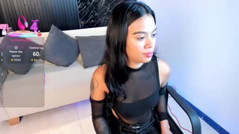 Snapshot of saracorraless chatting on 03.14.26 Sara Everyday From 1430 to 2130 Col Time online show from 03.14.26